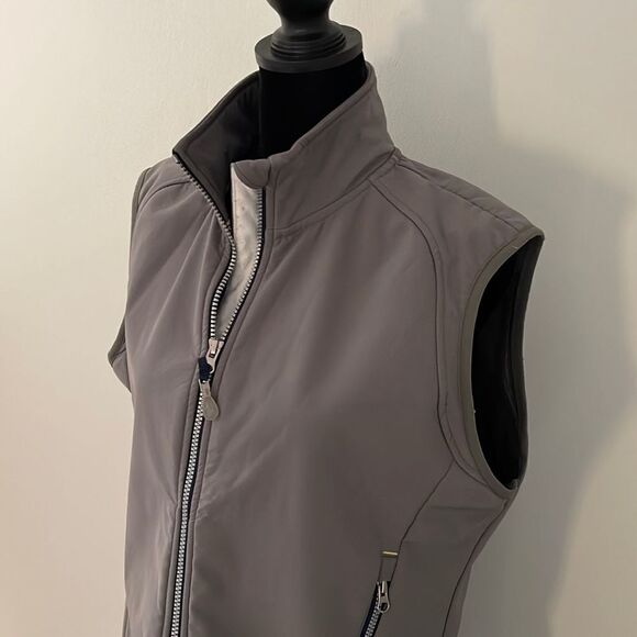 Mens Sperry Top Sider Vest. STS35 Size Medium
Soft-Shell fleece line vest - Picture 4 of 10
